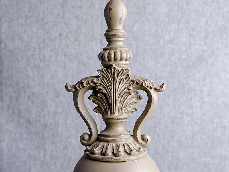 top part of the resin finials